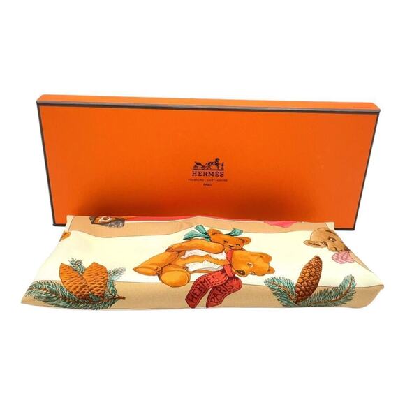 HERMES Vintage Carré 40cm 16” Teddy Bear Red Multicolor Silk Scarf W/Box NWT - Picture 15 of 15